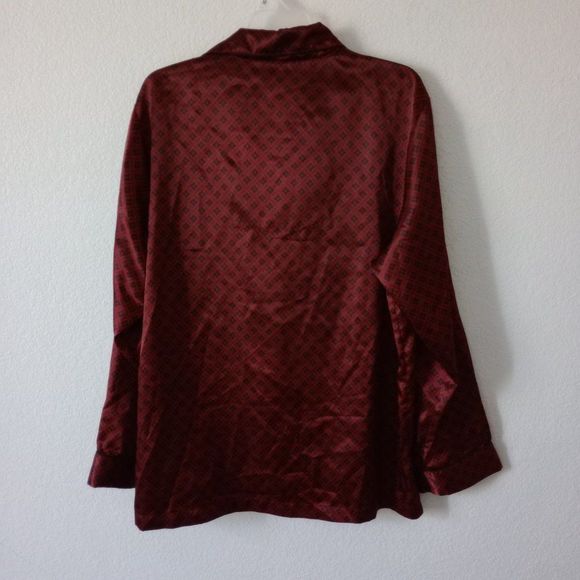 Roundtree & Yorke Sleepwear Men's Satin Geometric Pattern Sleep Shirt size M - Picture 4 of 8